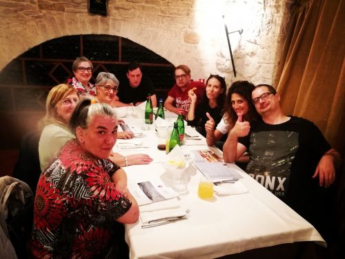 Metti una sera a cena…
